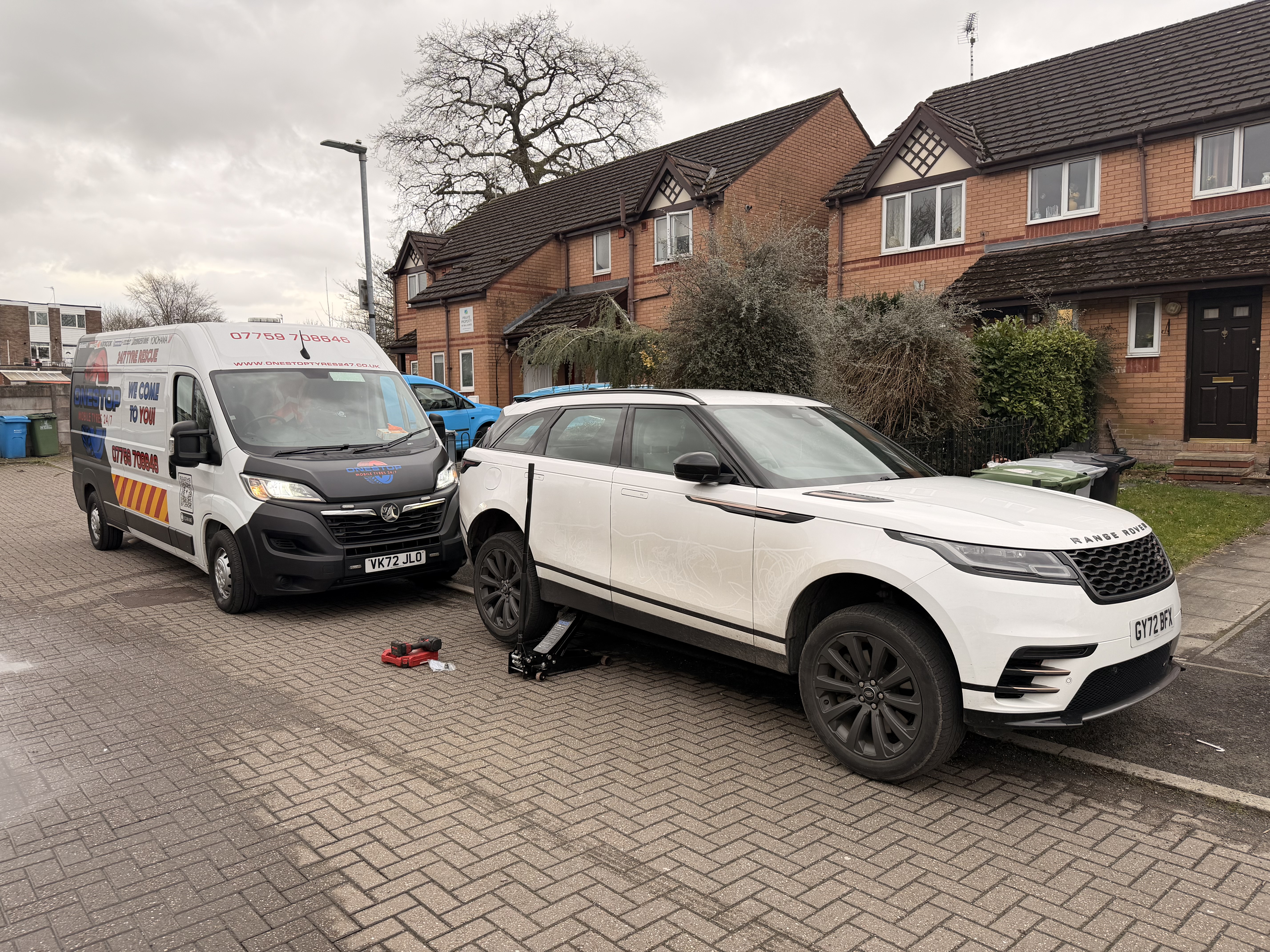 Professional home tyre fitting that comes directly to your location