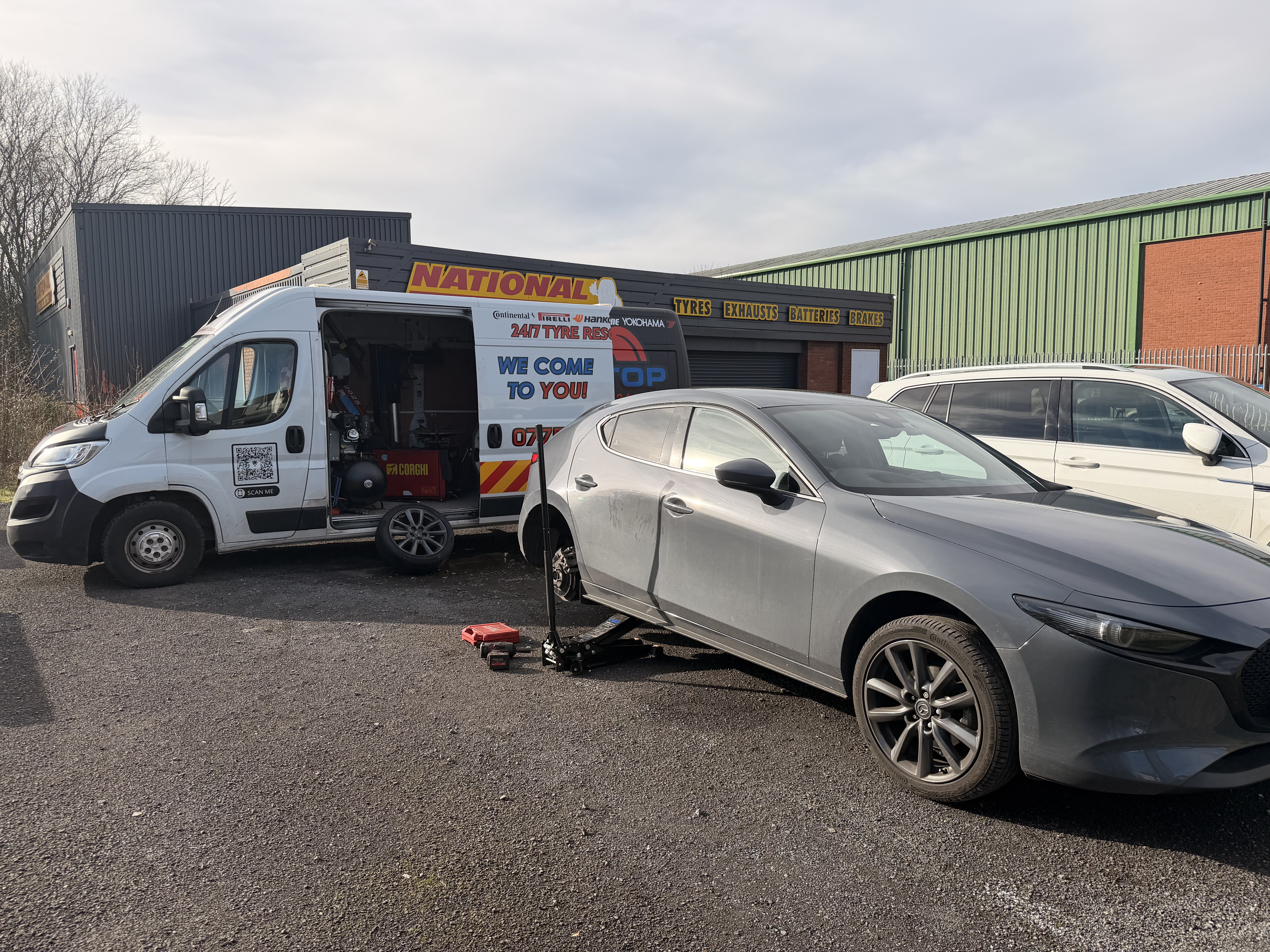 Professional TPMS reset and sensor services carried out at your location